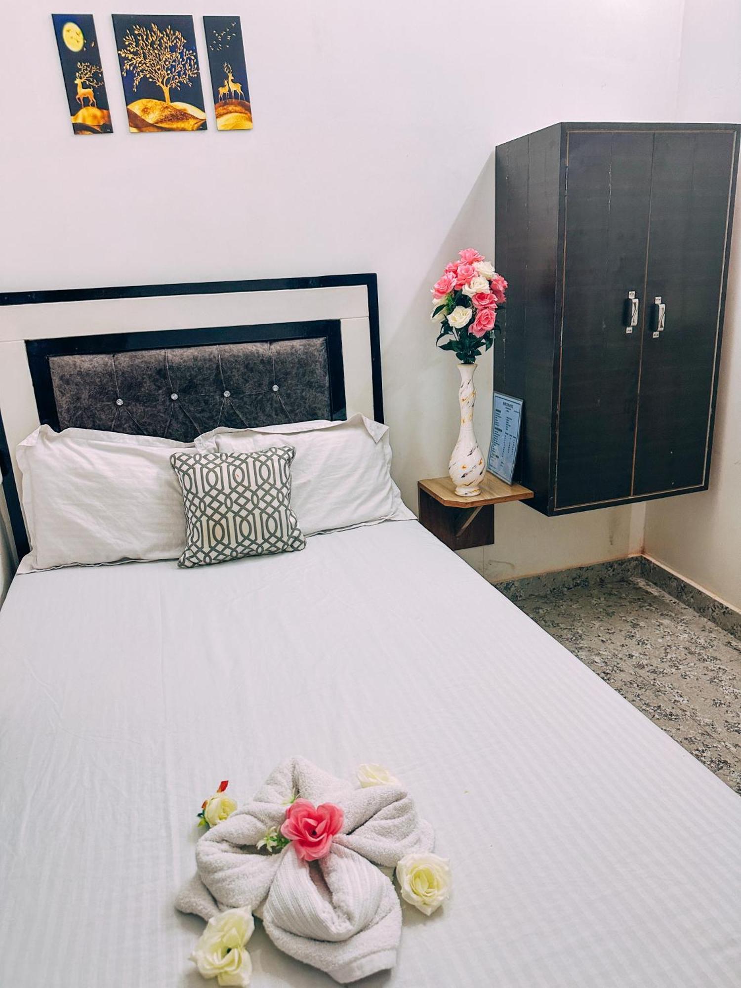 Shree K.B Guest House Varanasi Eksteriør bilde